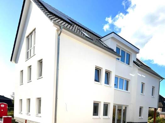 Terrassenwohnung zum Kauf - Erstbezug provisionsfrei 379.900 € 4 Zimmer 92,9 m² EG Krokusstr. 5 Cloppenburg 49661
