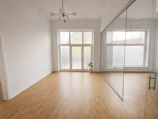 Ladenfläche zum Kauf 480.000 € Neudorfer Straße Mödling 2340
