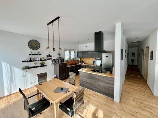 Bungalow zum Kauf 449.000 € 4 Zimmer 119 m² 890 m² Grundstück Schlitz 36110