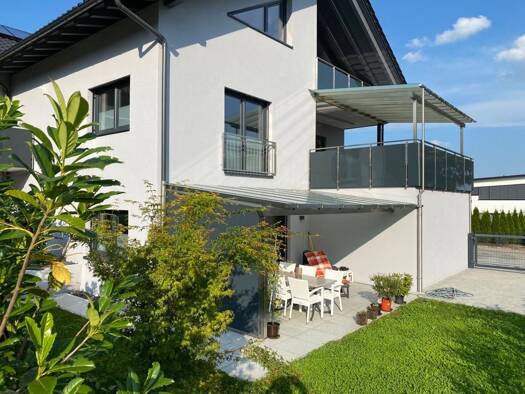 Reihenendhaus zum Kauf 6 Zimmer 290 m² 500 m² Grundstück Traunreut Traunreut 83301