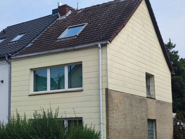Einfamilienhaus zum Kauf provisionsfrei 290.000 € 4 Zimmer 132 m² 685 m² Grundstück Ellerbek Kiel 24148