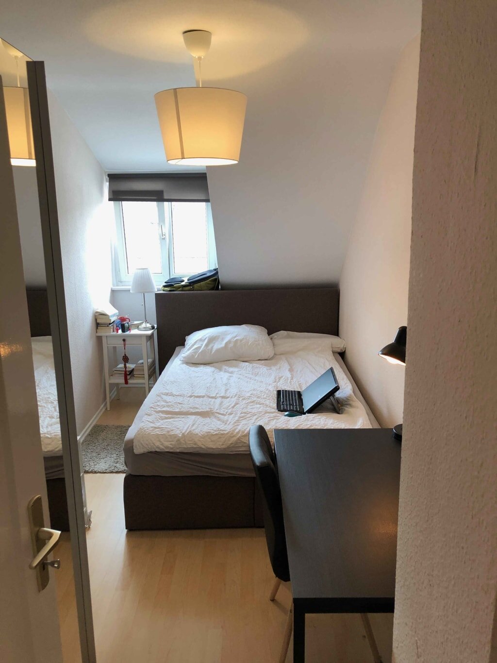 Wohnung zur Miete Wohnen auf Zeit 750 € 3 Zimmer 10 m²<br/>Wohnfläche 06.01.2025<br/>Verfügbarkeit Urbanstraße 98 Kernerviertel Stuttgart 70190