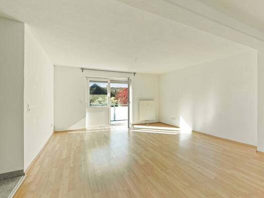 Wohnung zur Miete 810 € 1,5 Zimmer 73 m² 2. Geschoss frei ab 01.05.2026 Weil am Rhein 79576