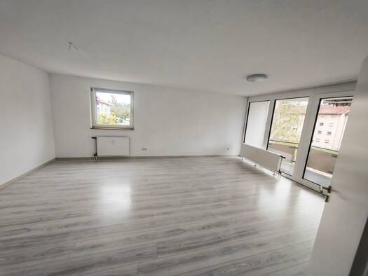 Wohnung zur Miete 1.250 € 5 Zimmer 125 m² Geschoss 2/3 frei ab sofort Hügelsheim 76549