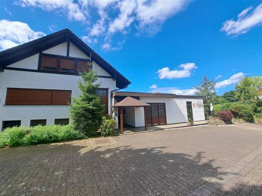 Haus zum Kauf 618.000 € 5 Zimmer 305,7 m² 1.895 m² Grundstück Rengershausen Baunatal 34225
