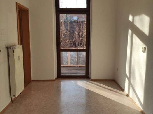Wohnung zur Miete 370 € 2,5 Zimmer 60,5 m² frei ab sofort Rosa-Luxemburg-Straße 4 Meißen 01662