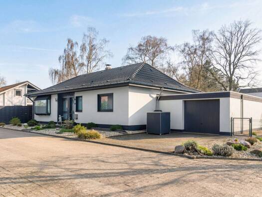 Herrenhaus zum Kauf provisionsfrei 389.000 € 5 Zimmer 106 m² 420 m² Grundstück Schalbruch Selfkant 52538
