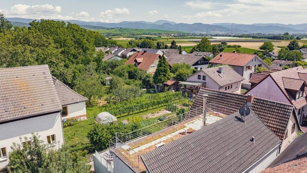 Penthouse zum Kauf provisionsfrei 725.000 € 4 Zimmer 146 m² 1. Geschoss frei ab 01.05.2026 Mengen Schallstadt-Mengen 79227