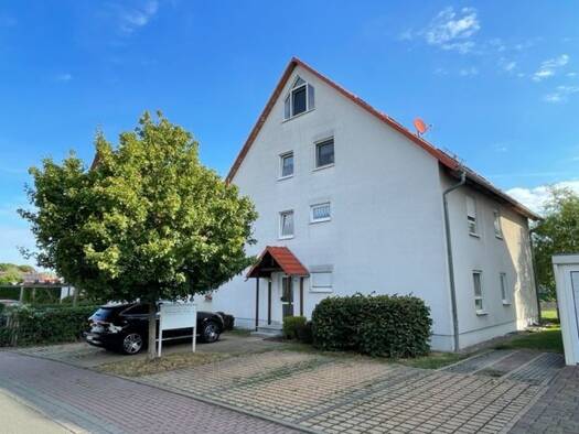 Wohnung zum Kauf 84.400 € 2 Zimmer 62 m² 2 Geschosse frei ab sofort Wilhelm-Hey-Straße Leina Leinatal 99894