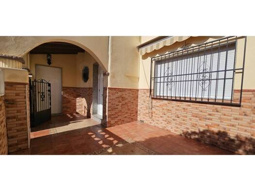 Villa zum Kauf 348.000 € 4 Zimmer 134 m² 95 m² Grundstück Roquetas de Mar 04740