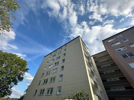 Wohnung zur Miete 600 € 2 Zimmer 63 m² Geschoss 7/7 frei ab sofort Barmen Wuppertal 42277