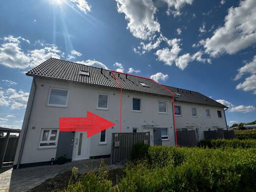 Reihenmittelhaus zur Miete 1.280 € 4 Zimmer 128 m² 230,9 m² Grundstück frei ab 01.11.2026 Waren Waren (Müritz) 17192