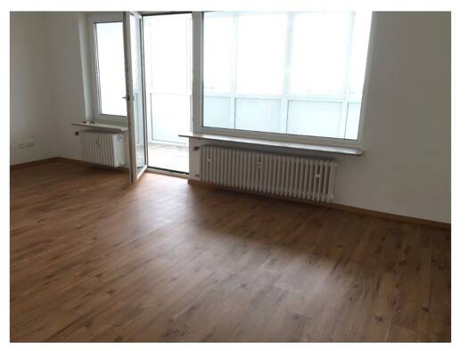 Terrassenwohnung zur Miete 650 € 2 Zimmer 57 m² Geschoss 12/19 frei ab 01.09.2026 Bruck Erlangen 91058