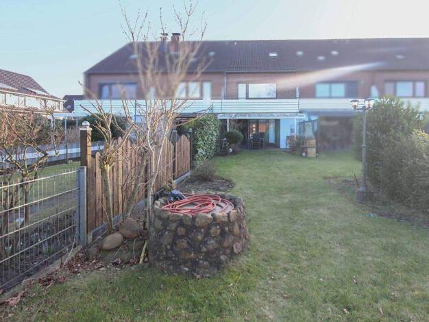 Reihenmittelhaus zum Kauf 315.000 € 6 Zimmer 148,3 m² 482,3 m² Grundstück Bungerhof Delmenhorst 27753