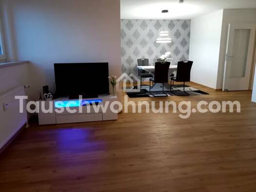Wohnung zur Miete Tauschwohnung 800 € 2 Zimmer 65 m² Dachgeschoss, 4. Geschoss Nieder-Eschbach Frankfurt am Main 60437