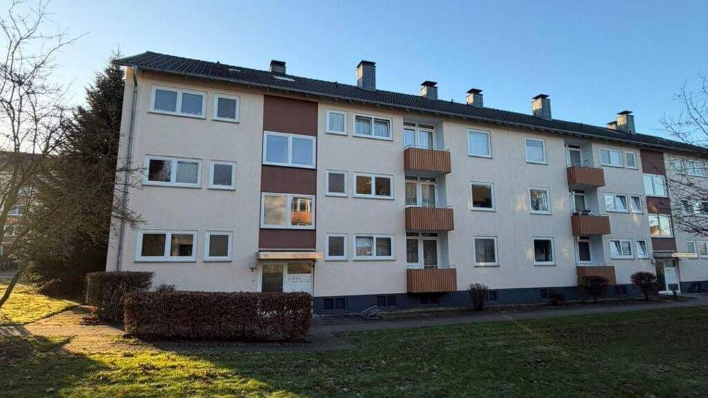Wohnung zum Kauf 130.000 € 3 Zimmer 74,9 m² 3. Geschoss frei ab sofort Lage 32791