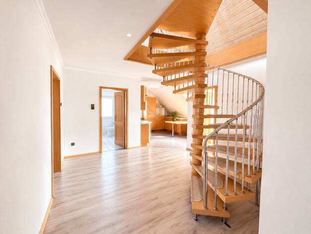 Wohnung zur Miete 1.150 € 4 Zimmer 155 m² 2. Geschoss Mengede Mengede 44359