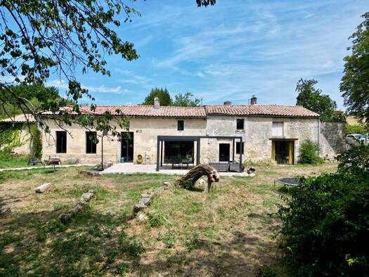 Haus zum Kauf 499.000 € 200 m² 7.415 m² Grundstück Prignac-et-Marcamps 33710