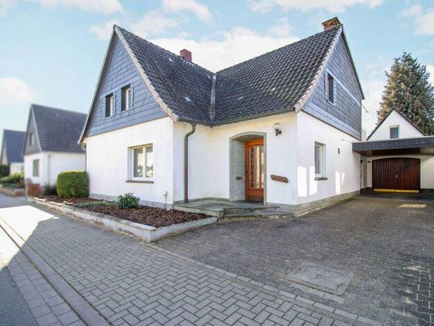 Einfamilienhaus zum Kauf 349.000 € 7 Zimmer 181,9 m² 618 m² Grundstück Rheda Rheda-Wiedenbrück 33378