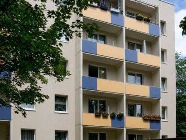 Wohnung zur Miete 540 € 3 Zimmer 57 m² 1. Geschoss frei ab 18.07.2026 Schlottwitzer Str. 14 Tolkewitz/Seidnitz-Nord Dresden 01277