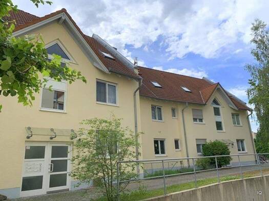 Wohnung zur Miete 490 € 2 Zimmer 57,8 m² 1. Geschoss Lessingstraße 17 Weinböhla 01689