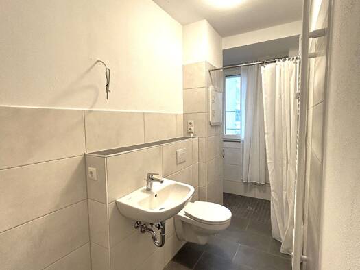 Wohnung zur Miete 530 € 2,5 Zimmer 61,3 m² 3. Geschoss frei ab 01.09.2026 Neustädter Straße 43 Thale Thale 06502