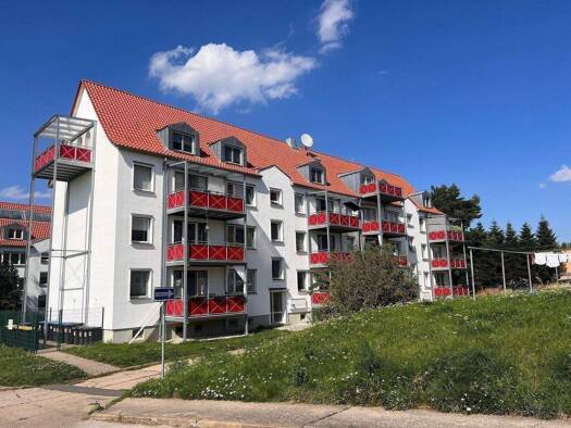 Wohnung zur Miete 395 € 2 Zimmer 64 m² Großweitzschen 04720