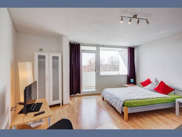 Studio zur Miete 1.080 € 1 Zimmer 32 m² frei ab 31.07.2026 Thalk.Obersendl.-Forsten-Fürstenr.-Solln München 81379