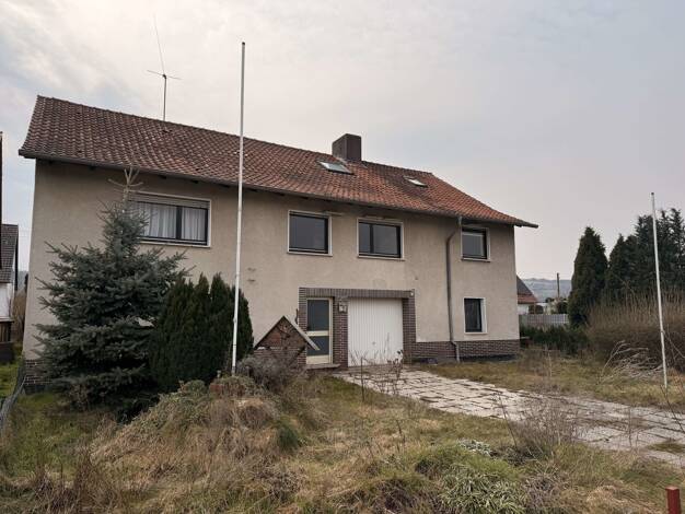 Einfamilienhaus zum Kauf 79.000 € 7 Zimmer 120 m² 600 m² Grundstück frei ab sofort Heldra Wanfried 37281