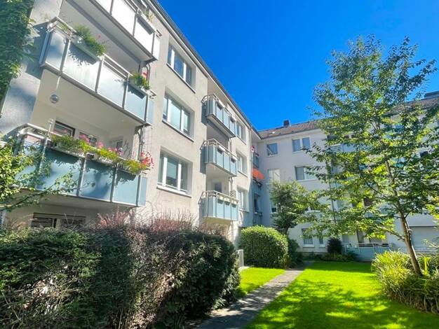 Wohnung zum Kauf provisionsfrei 318.400 € 3,5 Zimmer 73,7 m² Schlebuscher Straße 5 Wersten Stadtbezirk 9 40591
