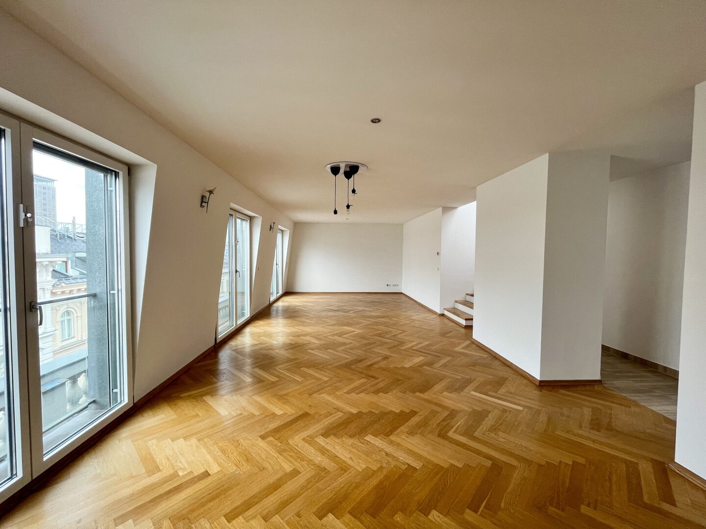 Wohnung zur Miete 2.908 € 4 Zimmer 136,5 m²<br/>Wohnfläche Wien 1010