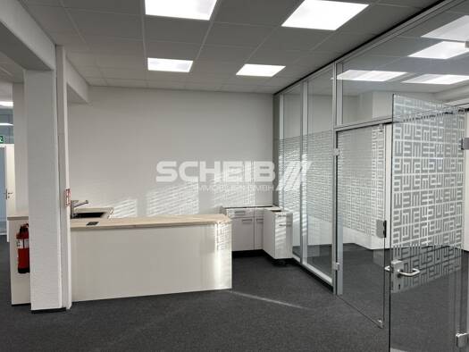Bürofläche zur Miete 8,90 € 830 m² Bürofläche Kochendorf Bad Friedrichshall 74177