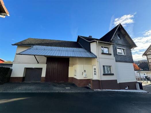 Einfamilienhaus zum Kauf 4 Zimmer 114 m² 235 m² Grundstück Holzhausen Dautphetal 35232