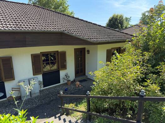 Haus zum Kauf 104.000 € 4 Zimmer 70 m² 256 m² Grundstück Frankenau 35110