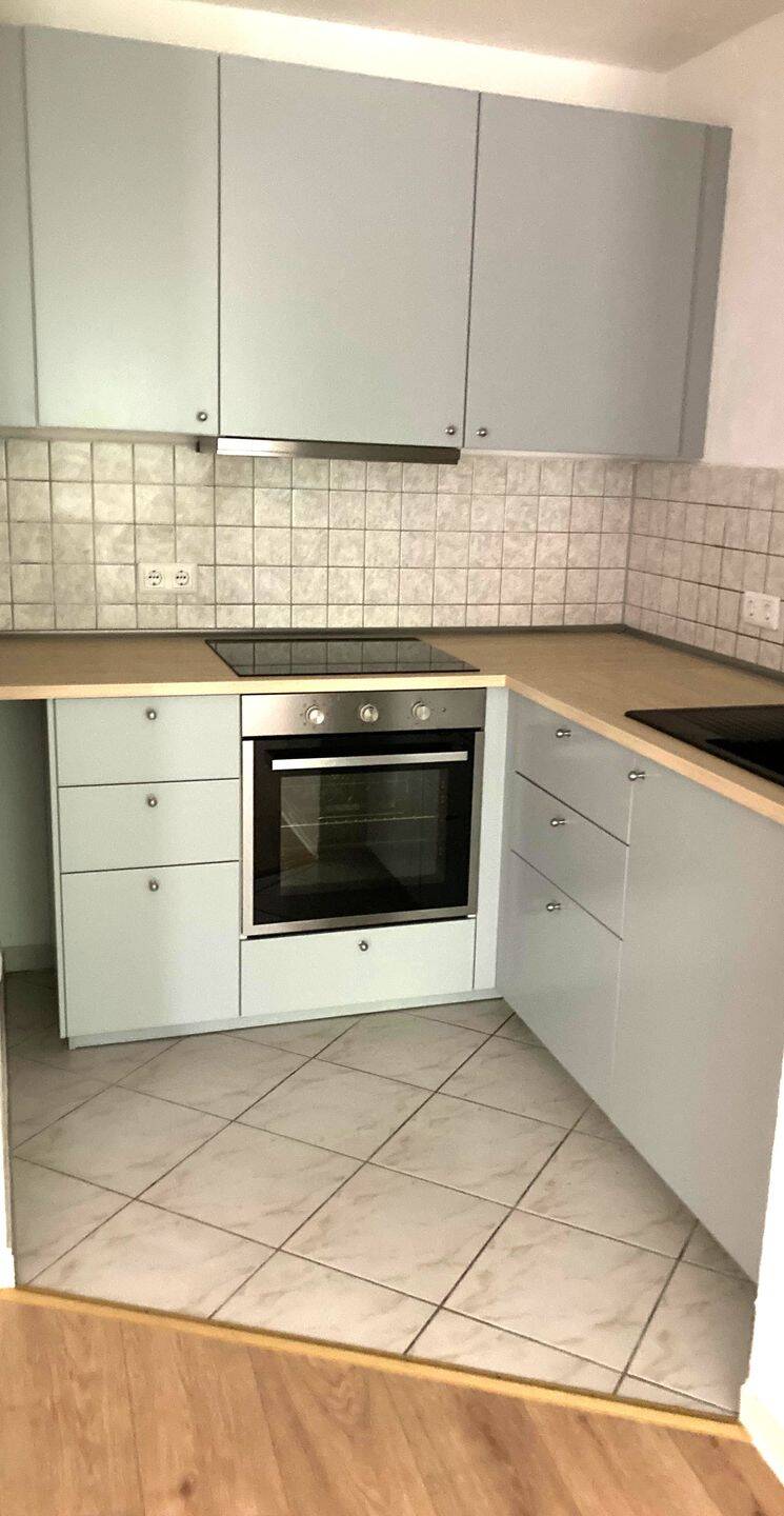 Property thumbnail 6