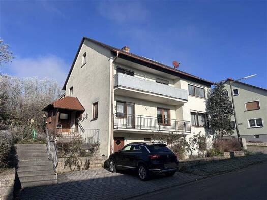 Mehrfamilienhaus zum Kauf 329.000 € 8 Zimmer 189 m² 351 m² Grundstück Herrnberchtheim Ippesheim , Mittelfr 97258