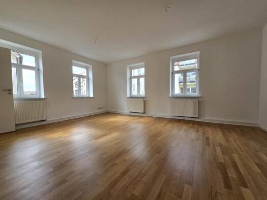 Wohnung zur Miete 1.229 € 3 Zimmer 94,5 m² 1. Geschoss frei ab sofort Laubegast Dresden 01279