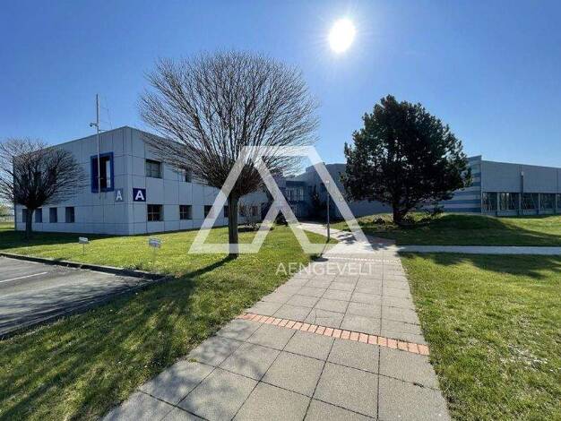 Bürofläche zur Miete provisionsfrei 7,10 € 277,2 m² Bürofläche teilbar ab 277,2 m² Osterweddingen 39171