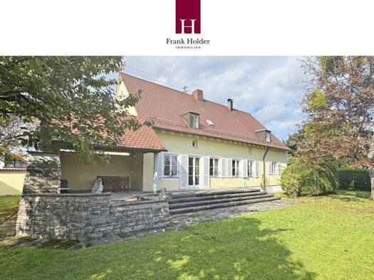 Einfamilienhaus zum Kauf 690.000 € 7 Zimmer 215 m² 944 m² Grundstück Gomaringen 72810