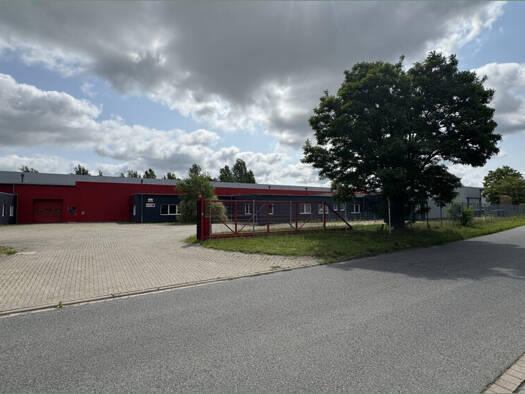 Lagerhalle zur Miete 40.000 € 10.000 m² Lagerfläche Gewerbepark 16 Tarmow Fehrbellin 16833
