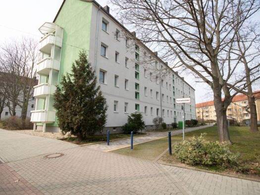 Wohnung zur Miete 468 € 3 Zimmer 58,4 m² 4. Geschoss Dessauer Str. 18 Frohe Zukunft Halle (Saale) 06118