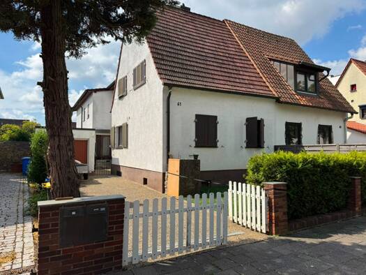 Doppelhaushälfte zur Miete 1.300 € 4 Zimmer 91 m² 140 m² Grundstück frei ab 15.09.2026 Nachtigalstraße 61 Gartenstadt Ludwigshafen am Rhein 67065