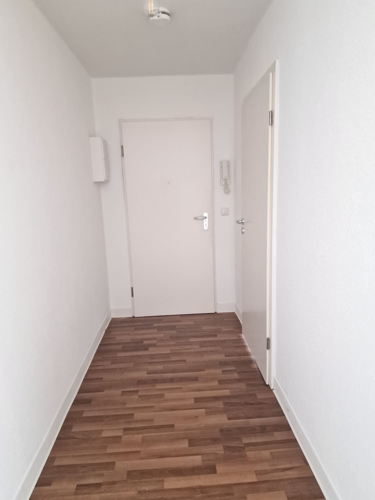 Wohnung zur Miete 430 € 3 Zimmer 75,1 m²<br/>Wohnfläche 2.<br/>Geschoss ab sofort<br/>Verfügbarkeit Lutherstraße 23 Lutherviertel 221 Chemnitz 09126