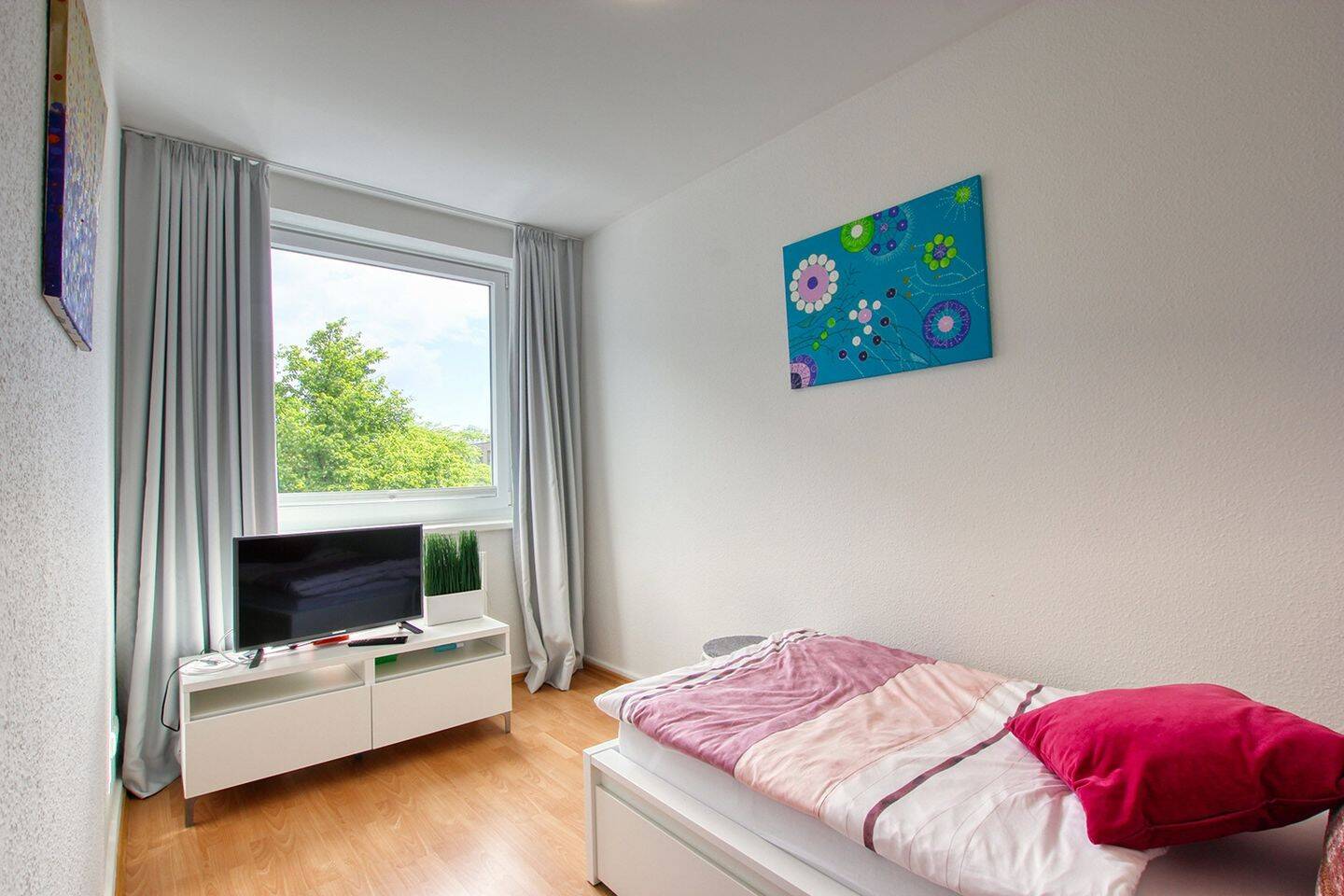 Property thumbnail 9