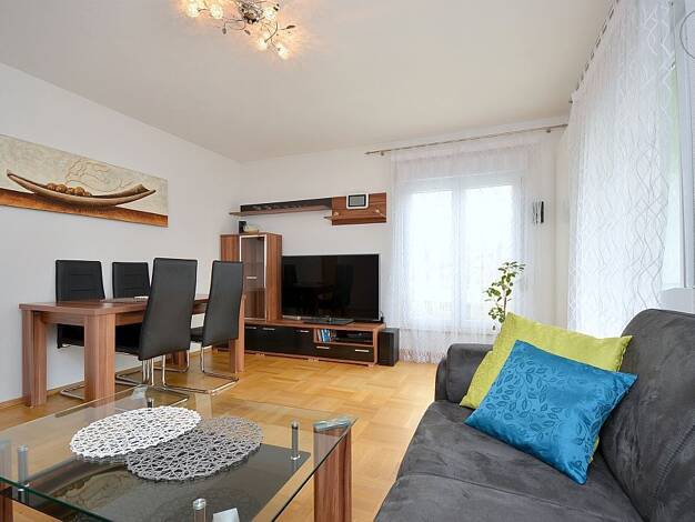 Wohnung zur Miete auf Zeit 1.850 € 3 Zimmer 65 m² frei ab 01.11.2026 Dürrlewang Stuttgart 70565