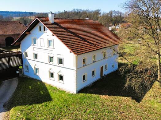 Immobilie zum Kauf 939.000 € 7 Zimmer 269 m² 8.955 m² Grundstück frei ab sofort Anzenkirchen Triftern 84371