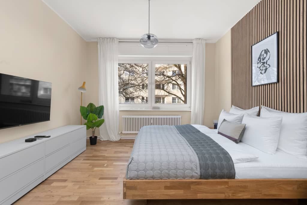 Wohnung zur Miete Wohnen auf Zeit 2.040 € 2 Zimmer 59 m²<br/>Wohnfläche 31.01.2025<br/>Verfügbarkeit Bruchwitzstraße Lankwitz Berlin 12247