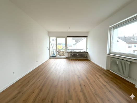 Wohnung zur Miete 1.000 € 4 Zimmer 83 m² 1. Geschoss frei ab 01.04.2026 Hegwiesenstr. 39 Riederich 72585