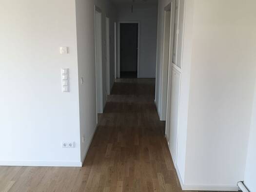 Wohnung zur Miete 1.300 € 3 Zimmer 93,6 m² Geschoss 3/4 frei ab 01.02.2026 Parkvorstadt Weimar 99423