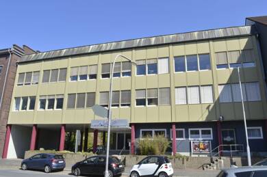 Büro-/Praxisfläche zur Miete 890 € 7 Zimmer 180 m² Bürofläche Kieler Straße 63 Innenstadt Wilhelmshaven 26382